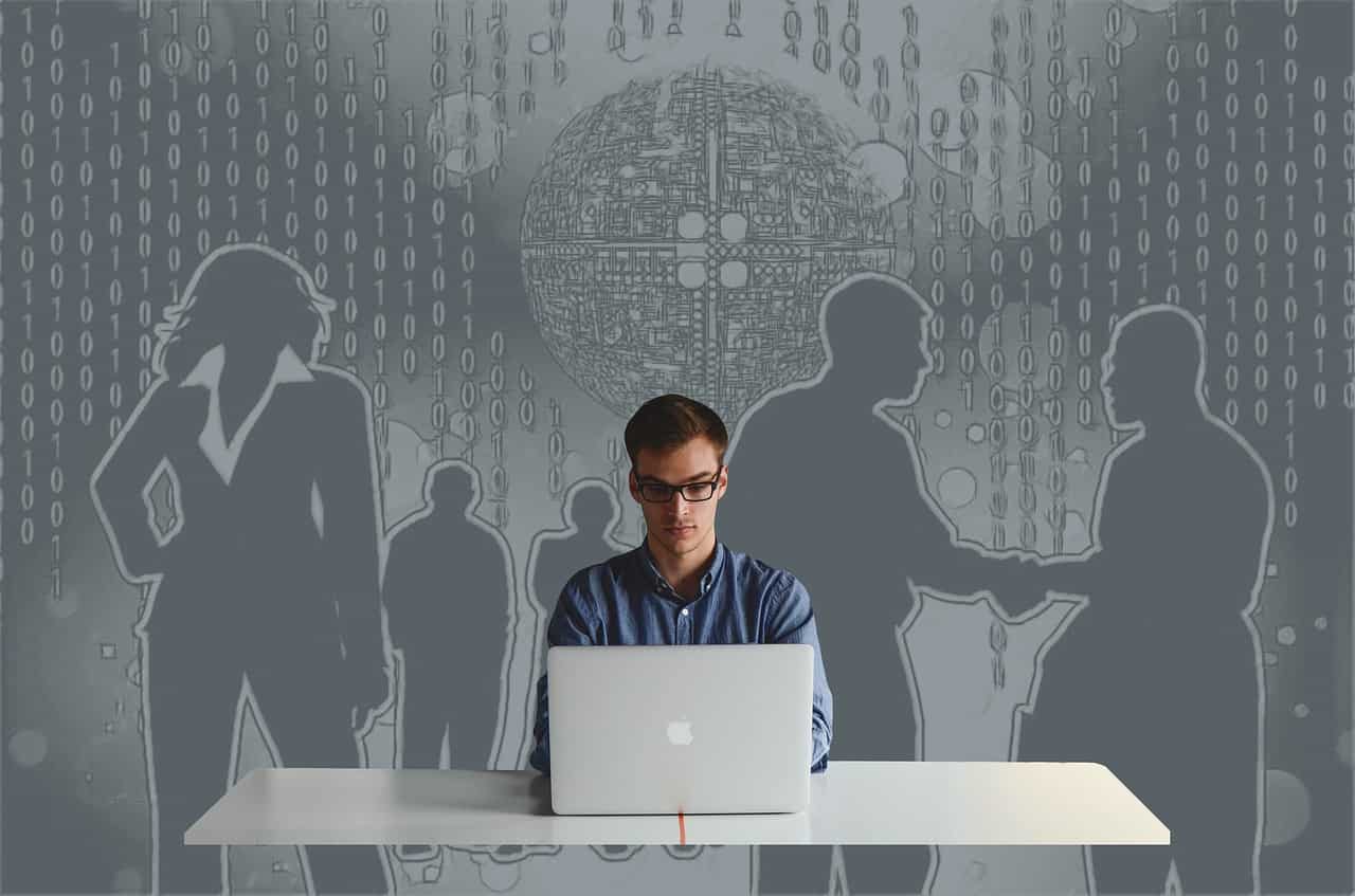 Traditional ad agencies are now tweaking themselves sell start-ups