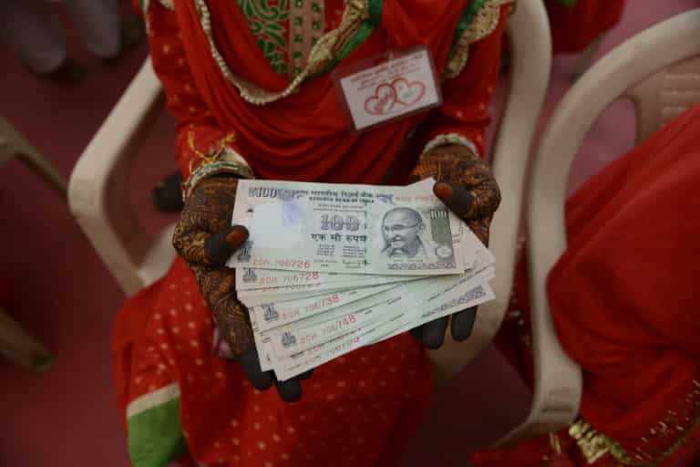Demonetisation: India cash ban slims down big fat weddings