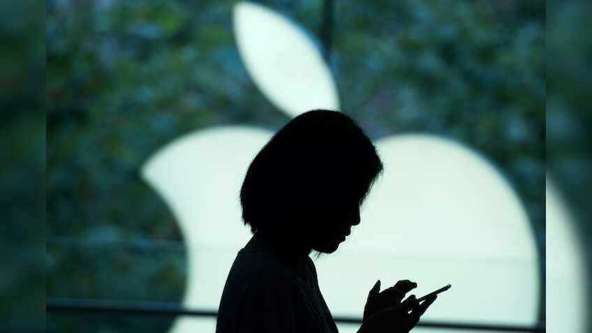 China users complain of combustible iPhones: Shanghai Consumer Council
