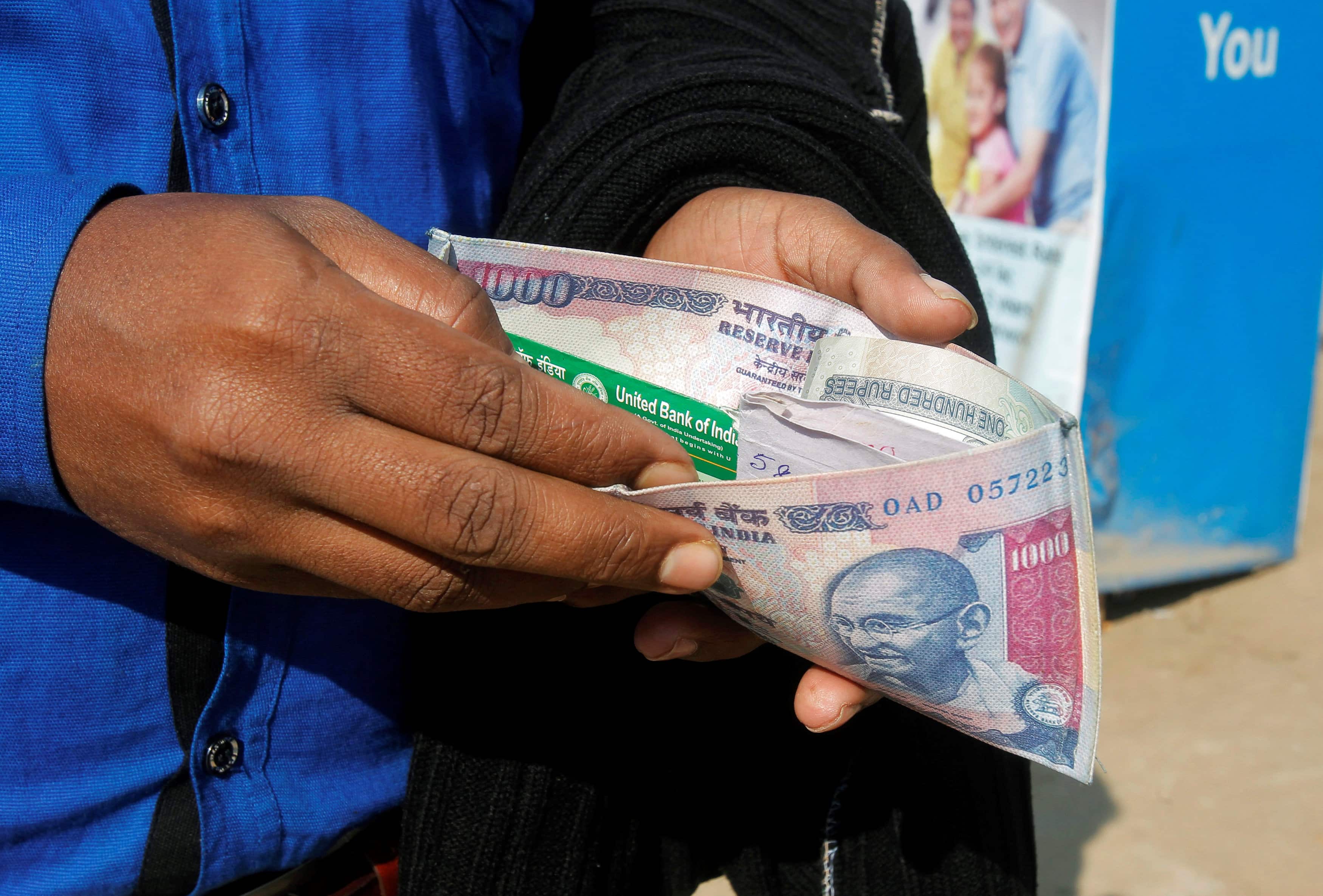 Demonetisation aftermath: Card swipes grow but sales recovery slow