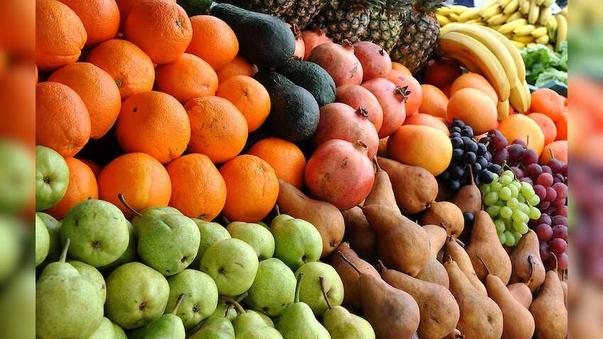 Fruit, veggie vendors may shut shop as cash crunch continues
