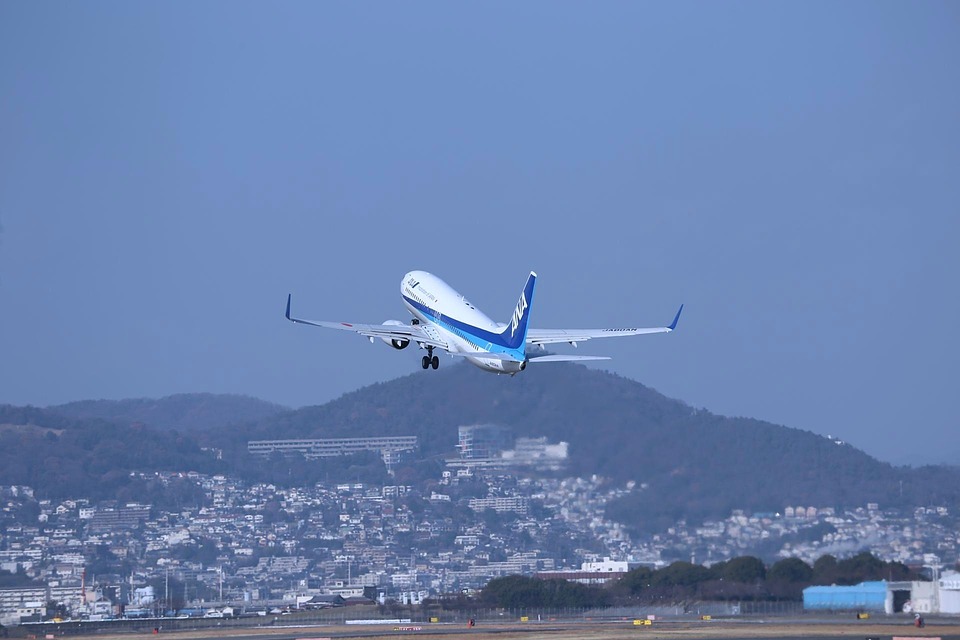 Demonetisation pushes airline traffic growth over 20% in November