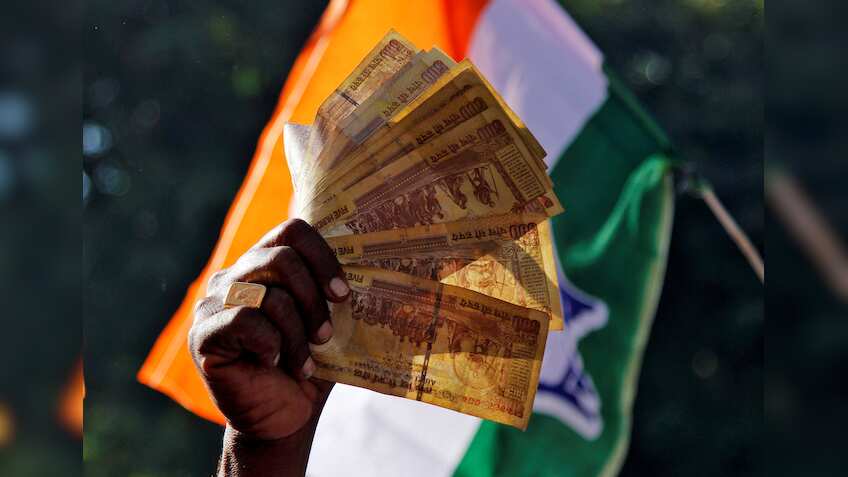 Loan disbursement continues to fall post demonetisation, says BFIL