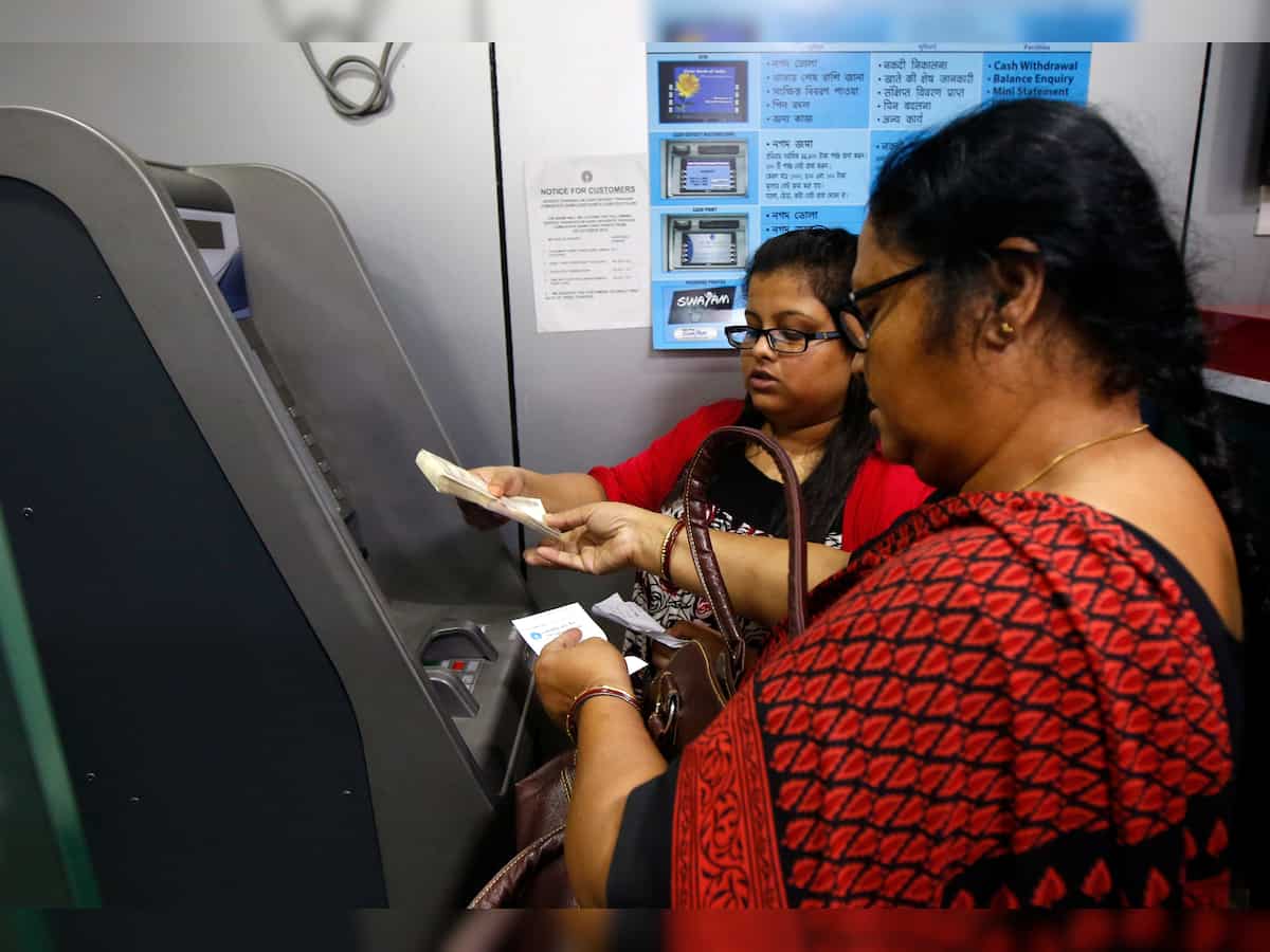 Demonetisation: Restrictions on cash withdrawals may continue beyond