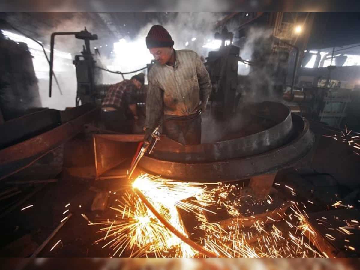 Steel Ministry seeks lower import taxes on key