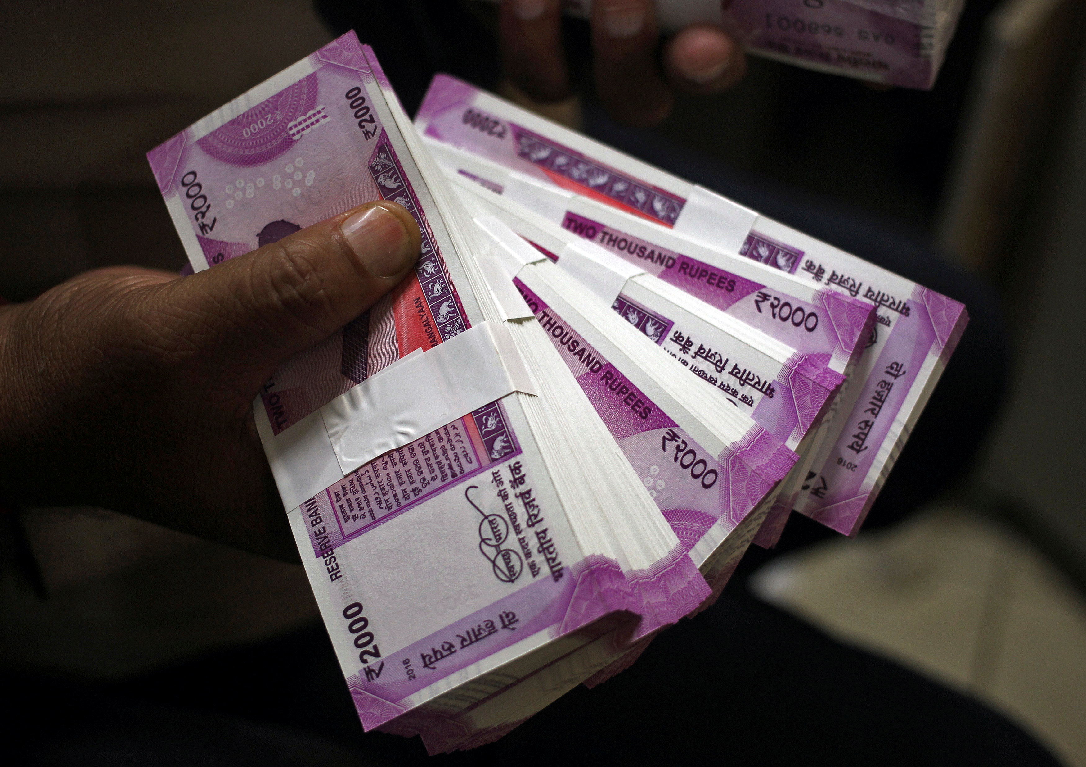 Income Tax detects Rs 4,807 crore black income; seizes Rs 112 crore new notes
