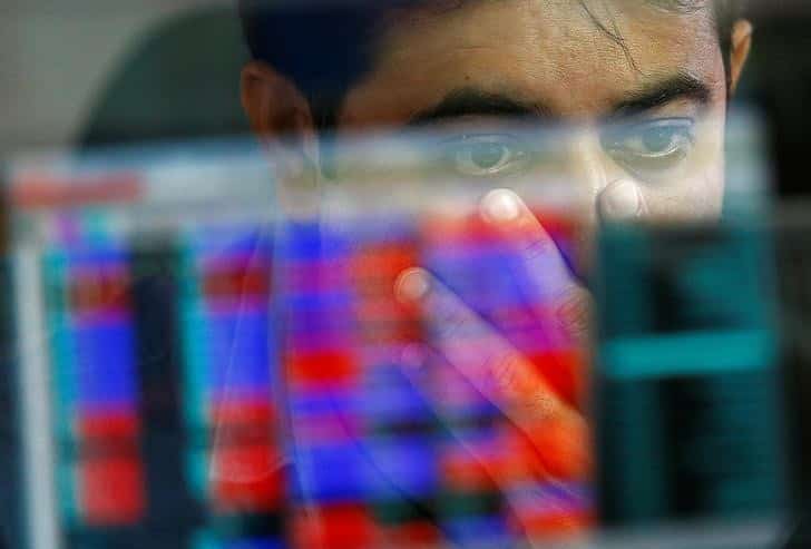 Sensex, Nifty ends on higher note, RIL stocks down 1% ahead of Q3