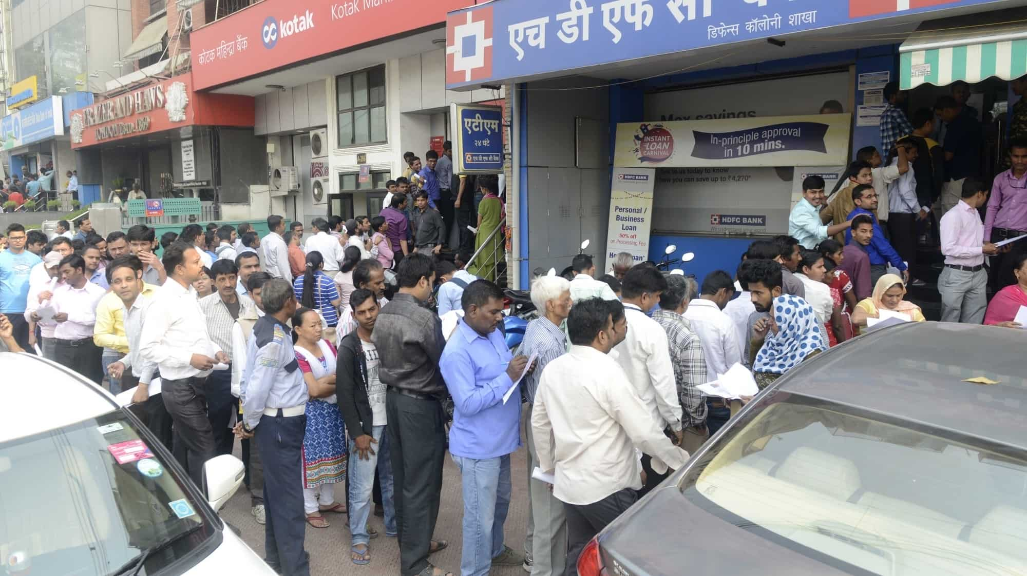 RBI May Hike Weekly Cash Withdrawal Limit To Rs 40,000: Source | Zee ...