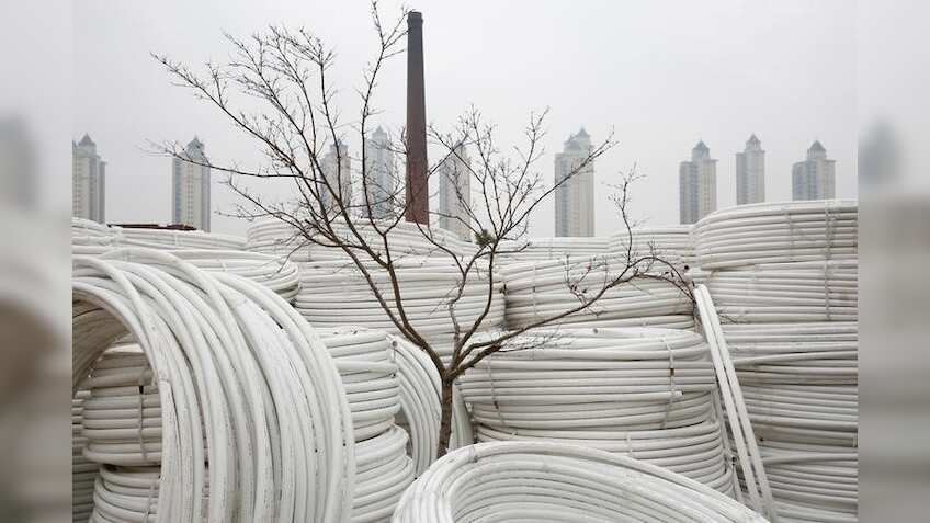 China to target around 6.5% economic growth in 2017: Sources