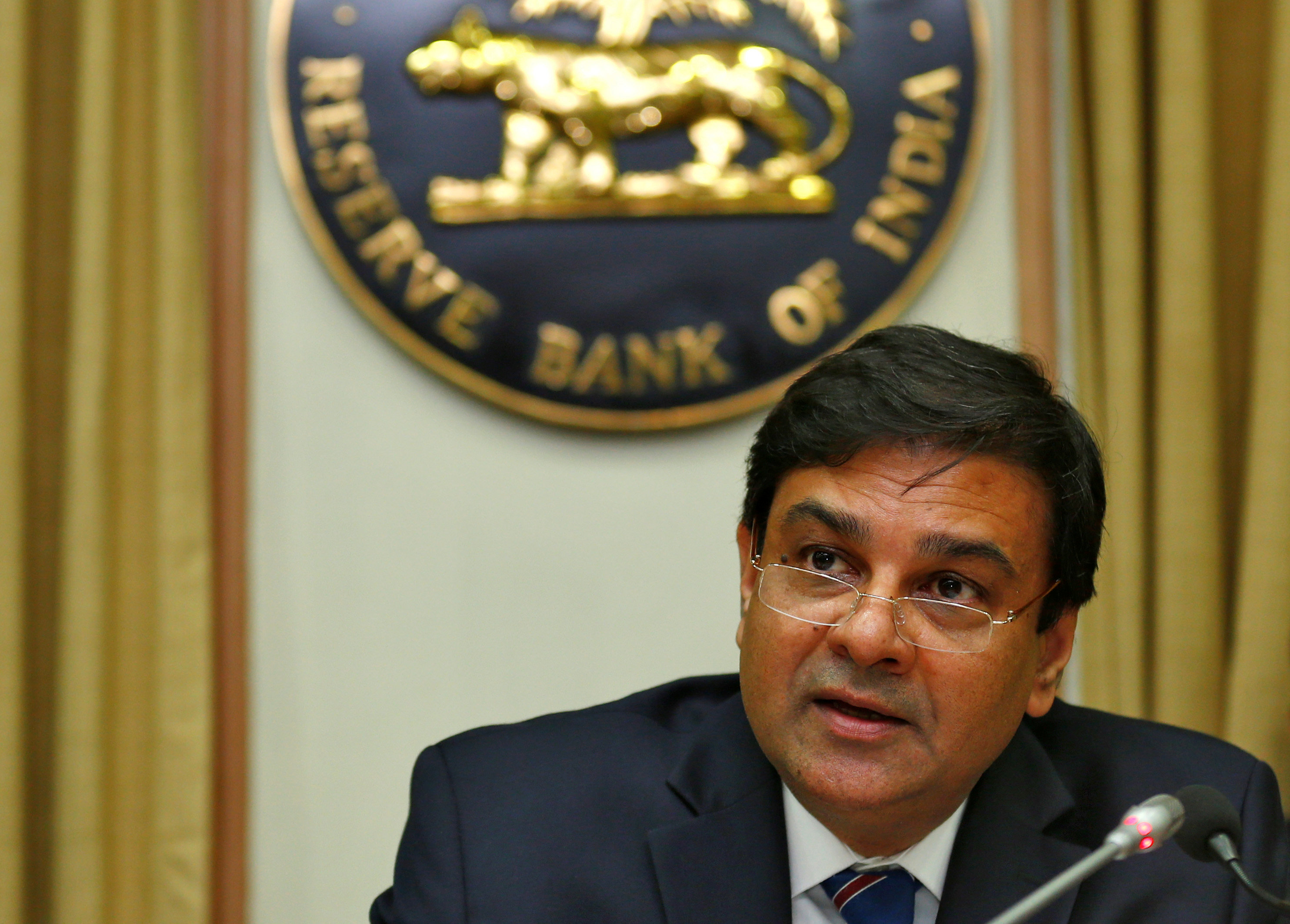 Govt pressed ahead with demonetisation despite concerns, RBI tells parliament