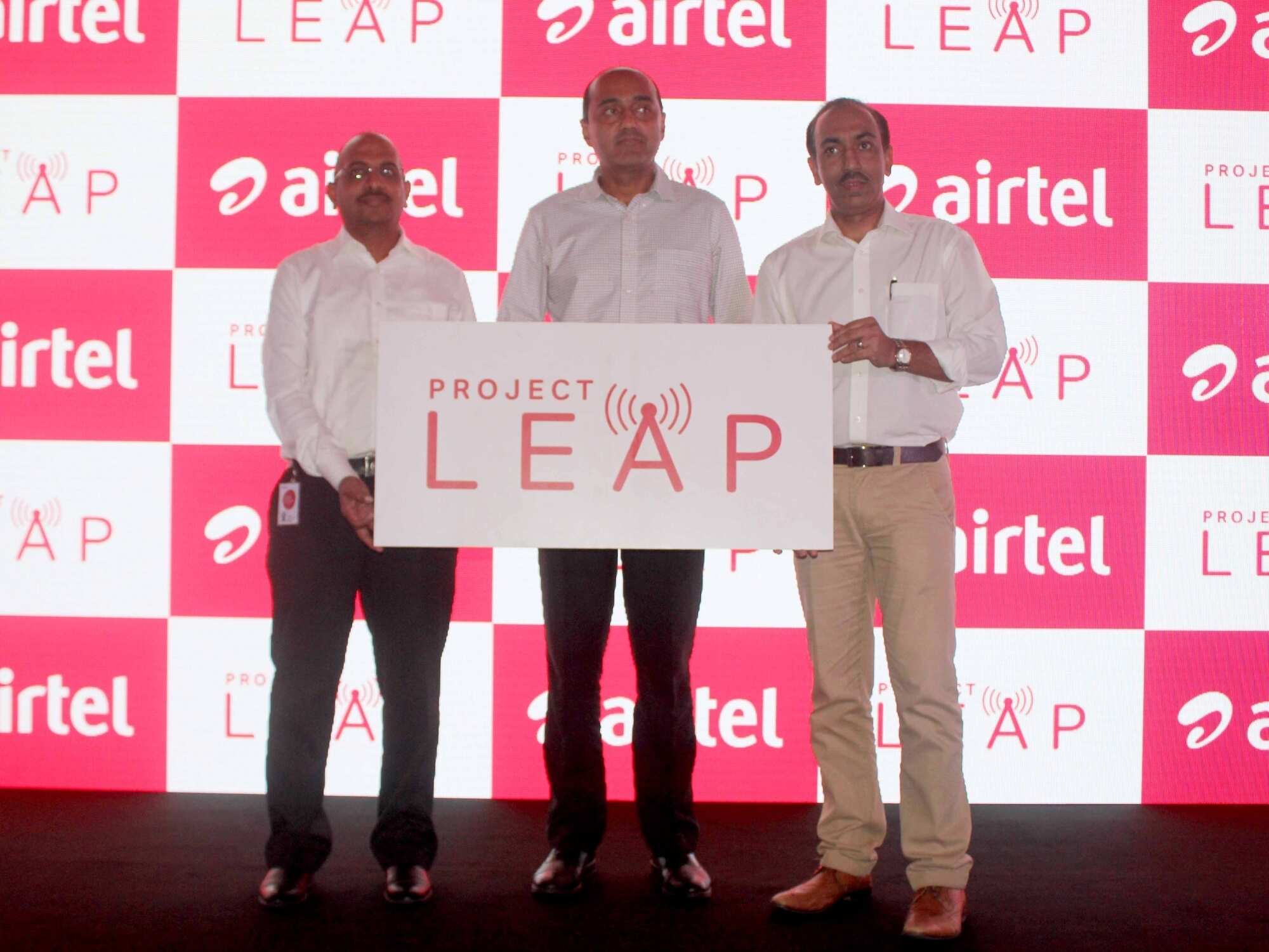 Bharti Airtel drops 4% as Jio halves profit