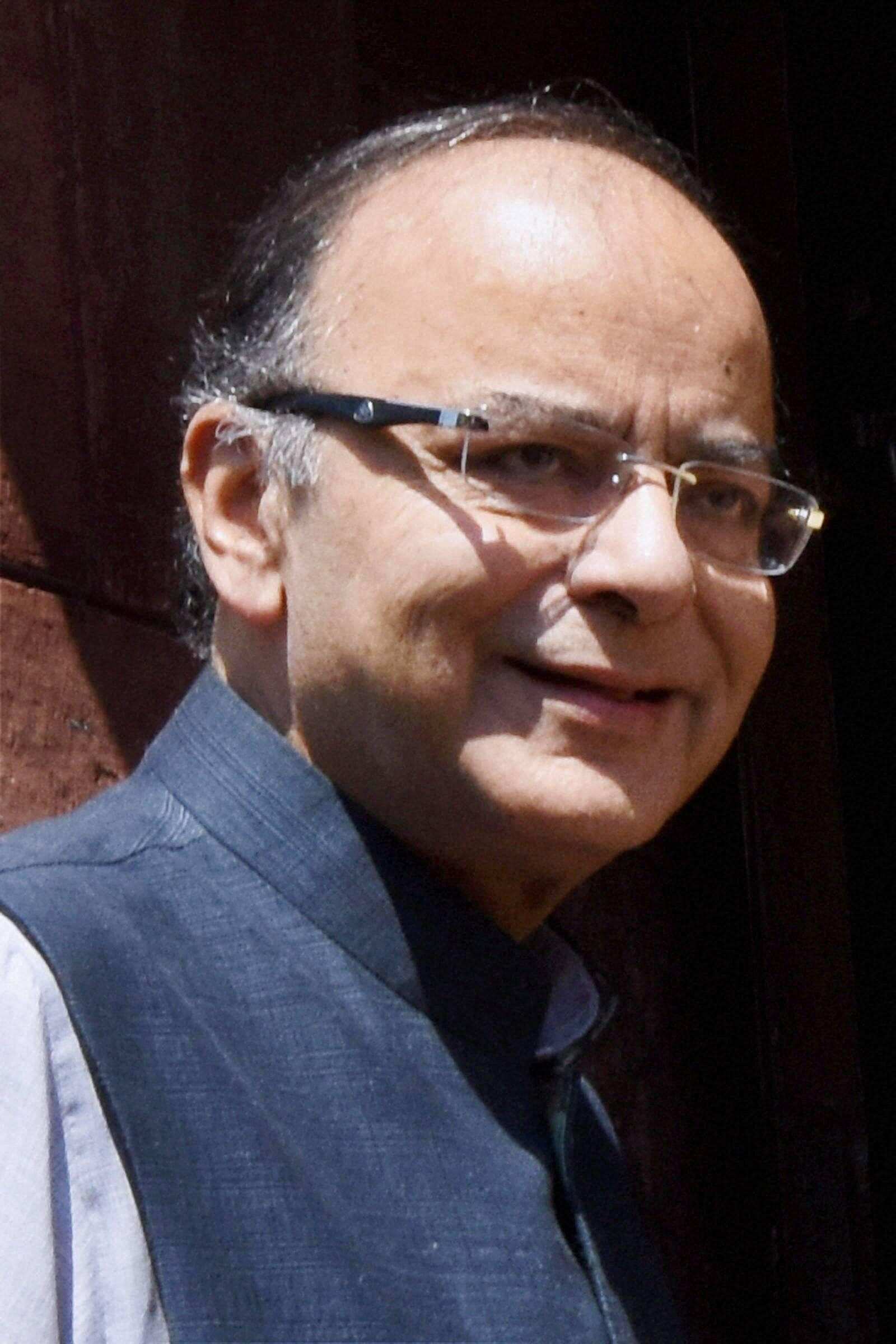 Dual-rate service tax may be announced in Budget 2017