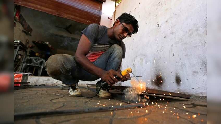 India's GDP likely to be 6.8% in 2016-17, RBI to maintain status quo on Feb 8: Ficci survey 