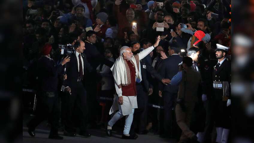 Government introduces fresh bill for cashless wages