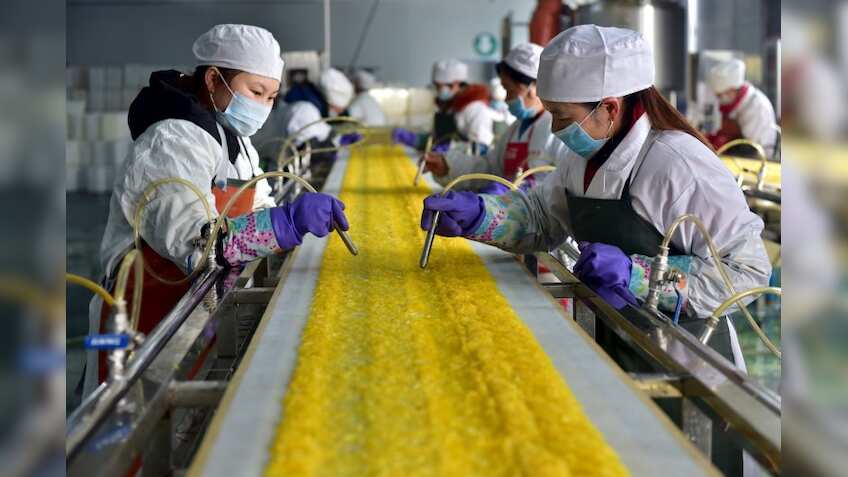 China services sector extends strong growth in January but pace eases: Caixin PMI
