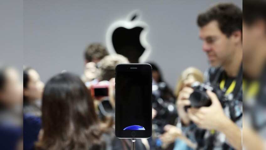 Apple beats Xiaomi in China, Oppo leads smartphone market in fourth quarter of 2016