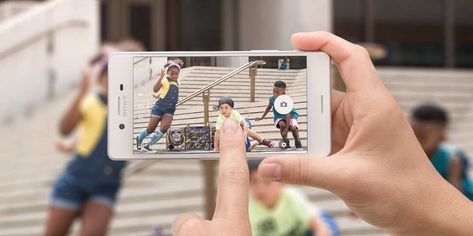 Sony Xperia X available at half its original price on Flipkart