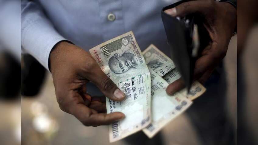 7th Pay Commission: Government may hike Dearness Allowance by at least 2%