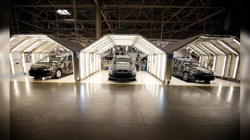 Volkswagen leaves door open on tie-up as VW brand struggles