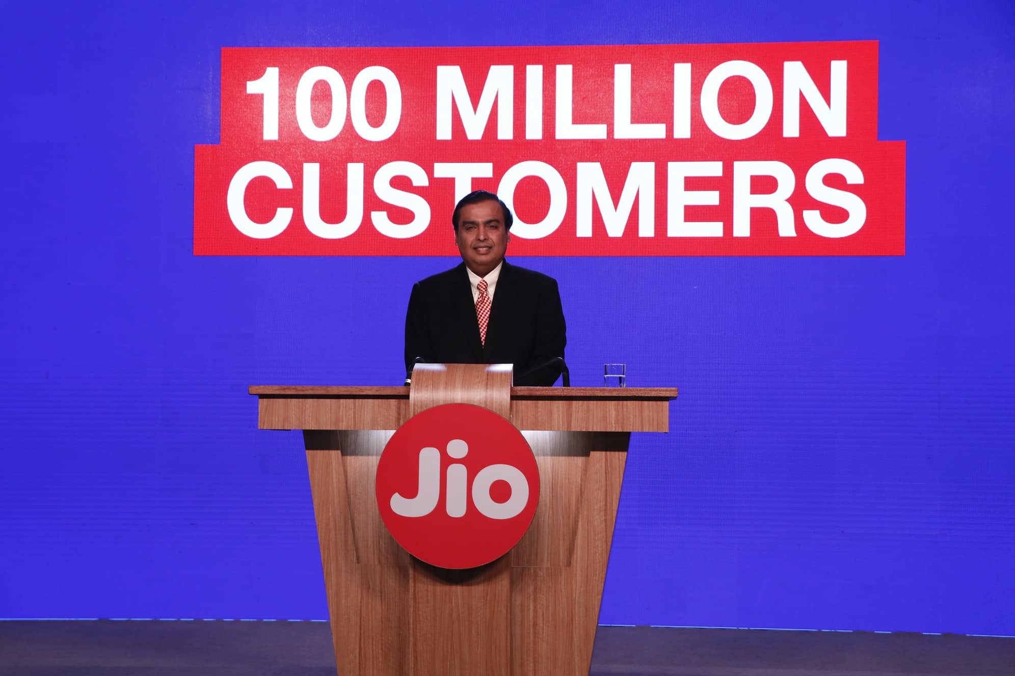 Is Reliance Jio really offering you broadband internet?