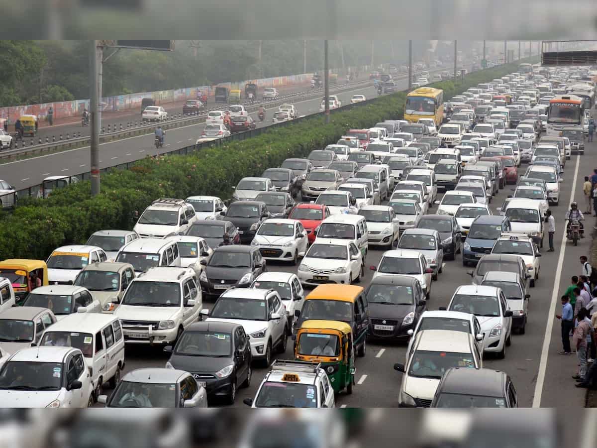 Maruti, Tata Motors, Renault gain PV market share