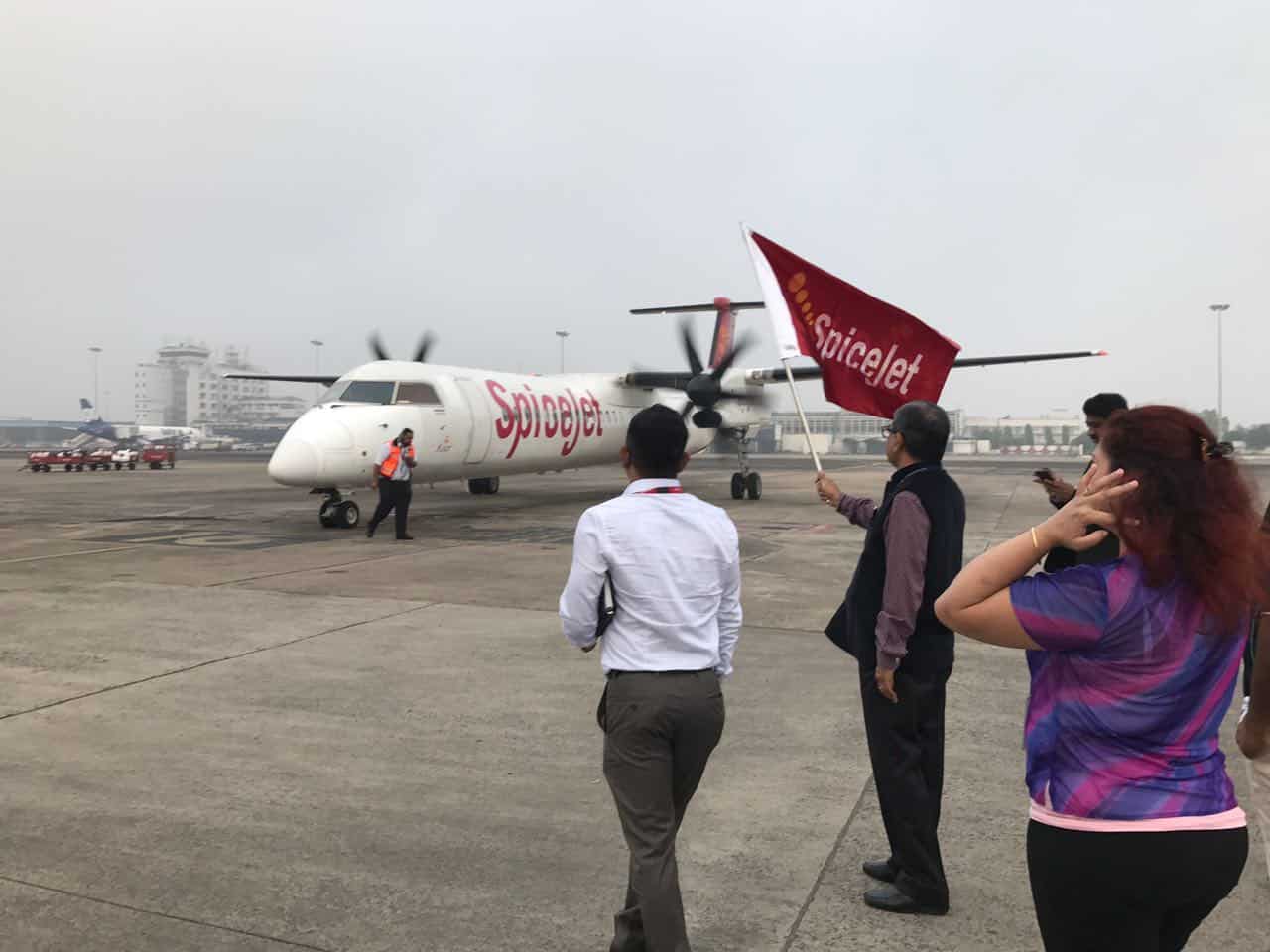 SpiceJet launches first daily direct flight from Kolkata to Dhaka Zee