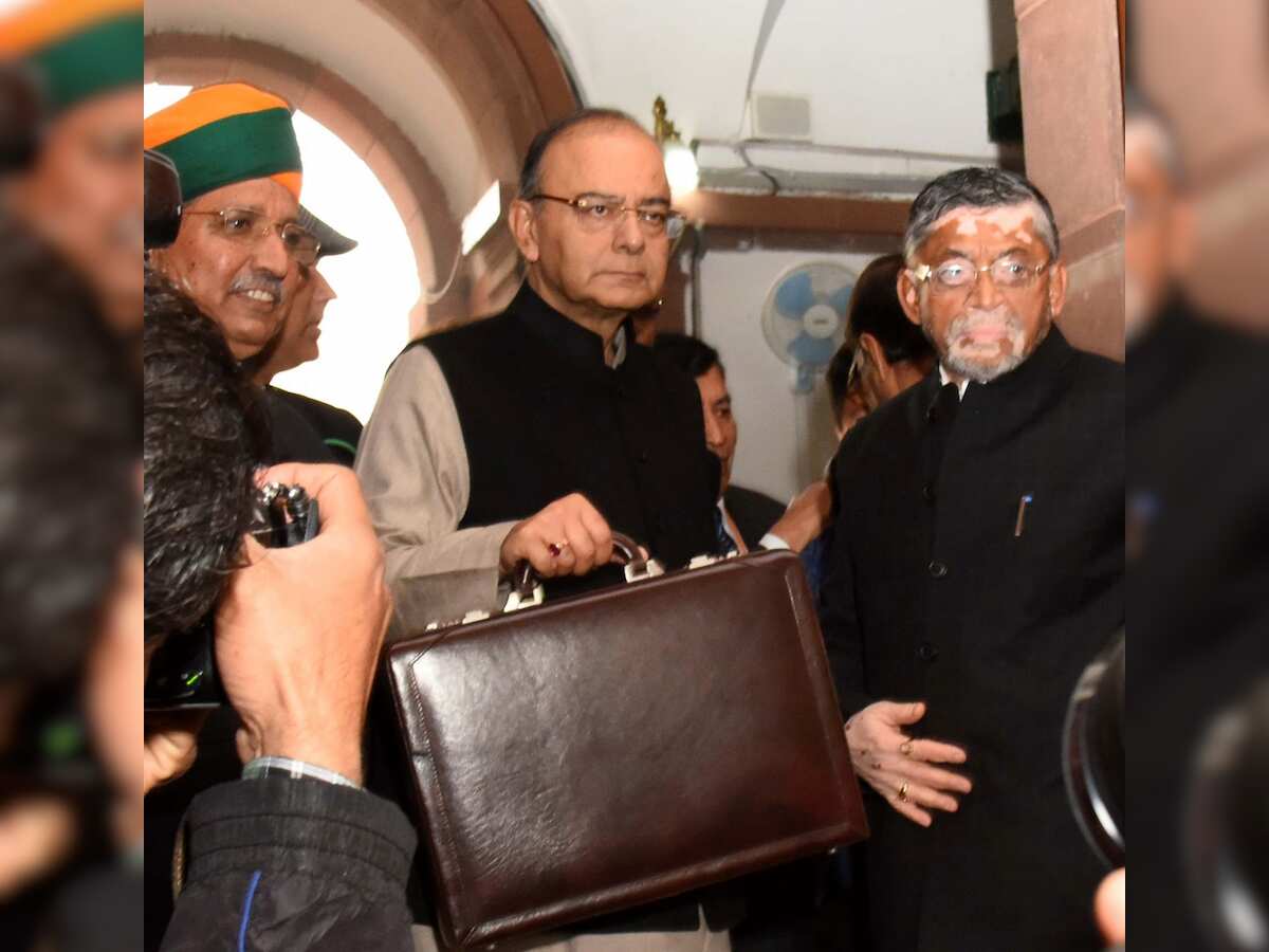 Govt issues notices in 140 cases of benami