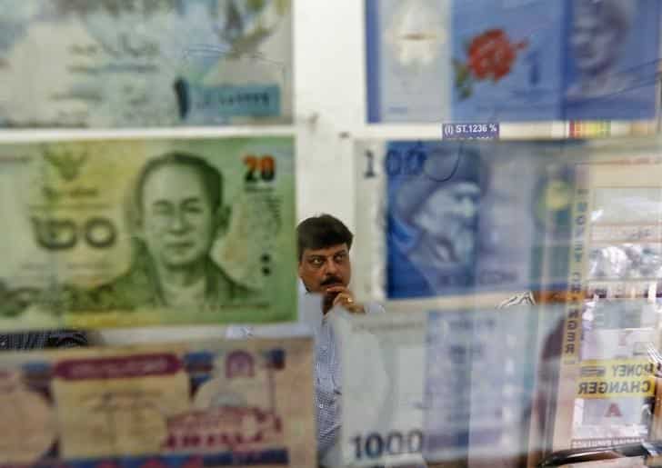 India's December external debt falls to $456.1 billion: Govt