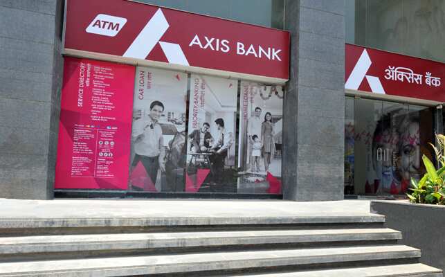 Axis Bank officials come under CBI scanner for allowing deposit of Rs 100 crore during demonetisation period