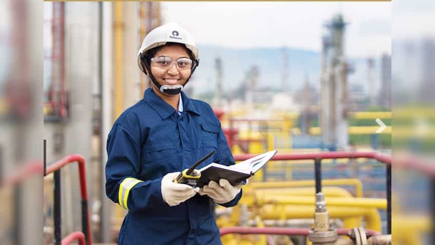 Securities Appellate Tribunal admits RIL plea against Sebi ban