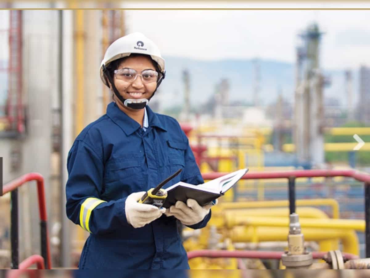 Securities Appellate Tribunal admits RIL plea against Sebi