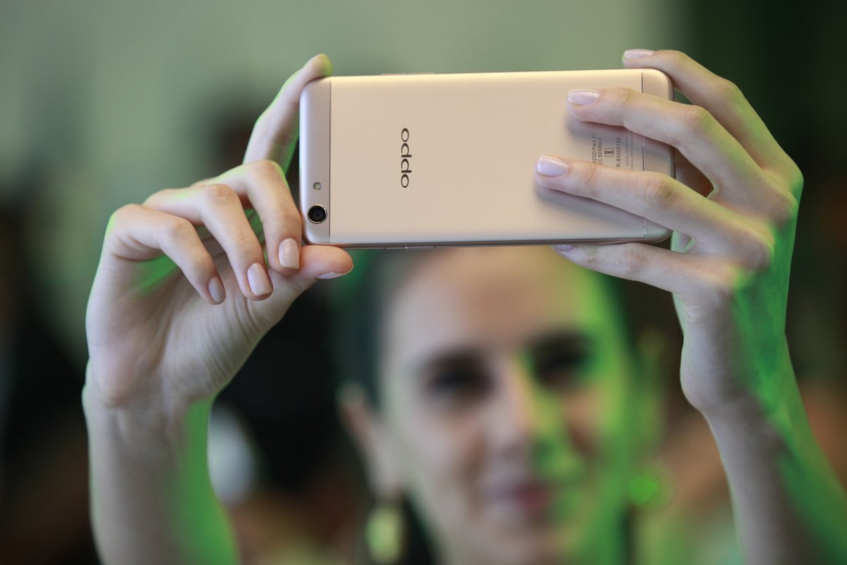 Oppo F3 vs Moto G5 Plus, Honor 6X, Lenovo Z2, Mi Max Prime: Specification, price, more