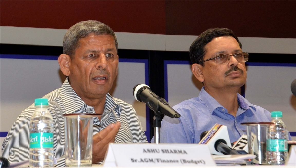 Delhi Metro hikes fares by up to 66%