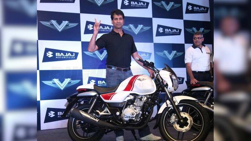 Bajaj Auto hopes to rev up sales in FY18 after bumpy ride