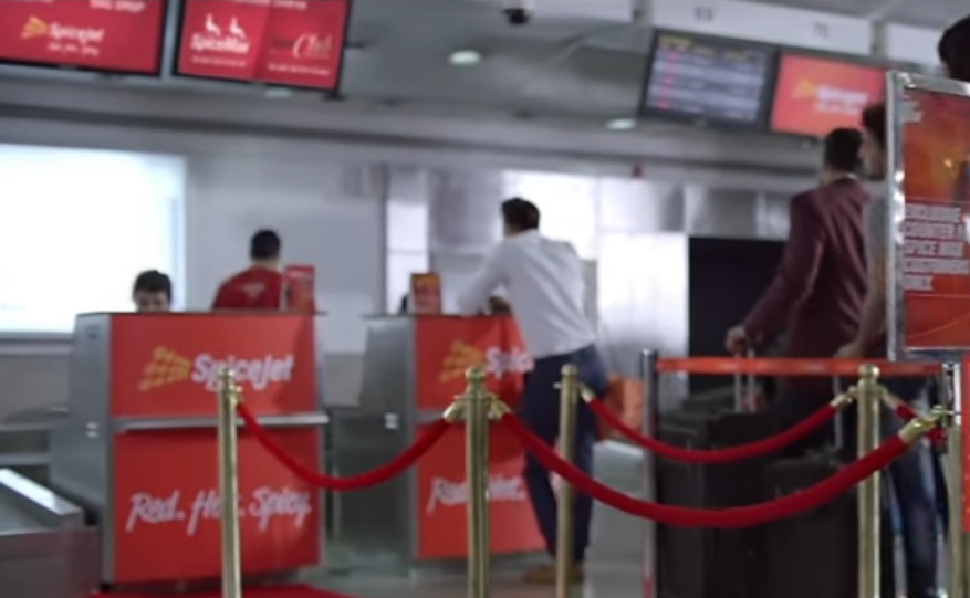 Spicejet net profit falls over 50% as demonetisation causes yields to drop