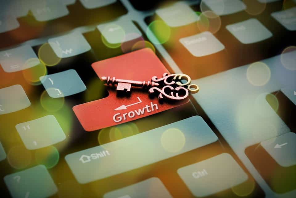 Banking, IT, Oil, Finance sectors accounted 69% of India Inc's earnings this Q4FY17