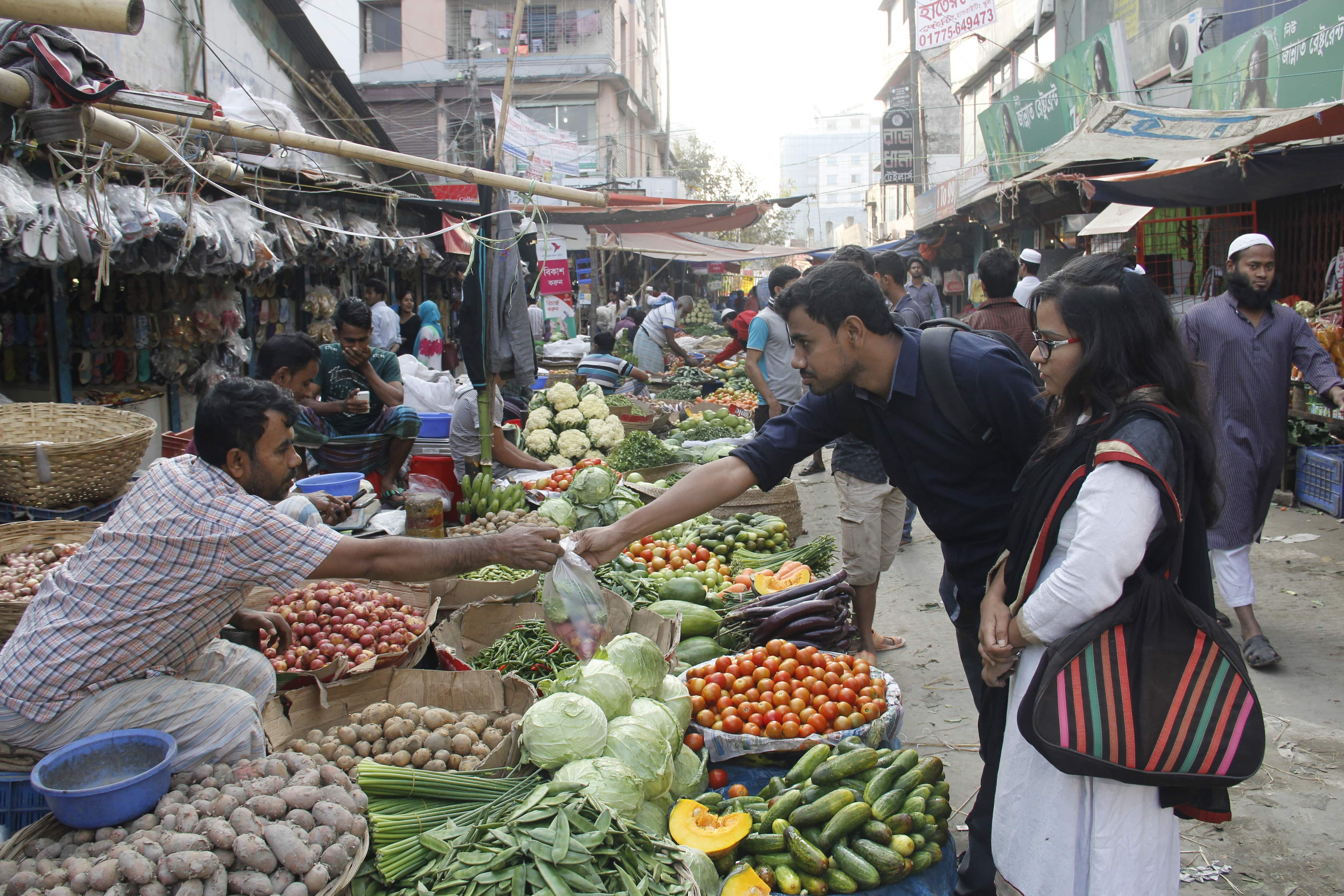 Lower food prices have a flip side, reforms a must, report finds Zee