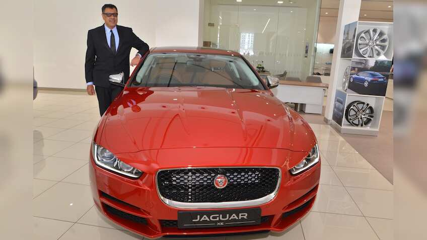 JLR partners with Lyft for self-driving cars; invests $25 million in ride-hailing firm