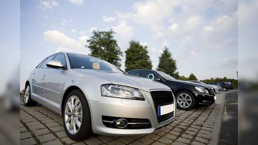 Looking to buy a car? Festive season starts early with auto firms offering pre-GST discounts