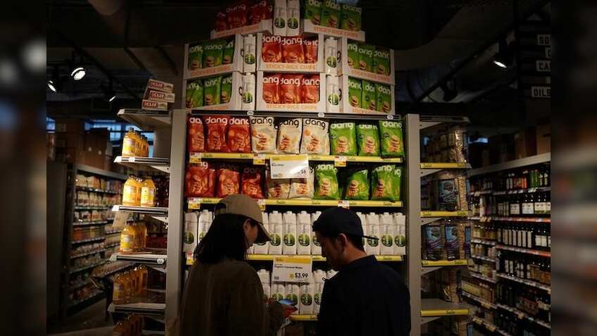 With Whole Foods, Amazon on collision course with Wal-Mart