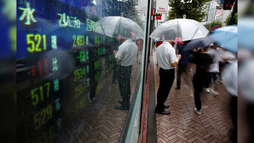 Asia stocks shake off Wall Street blues, sterling steady before Brexit talks
