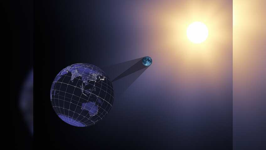 NASA says no pending announcement on alien life