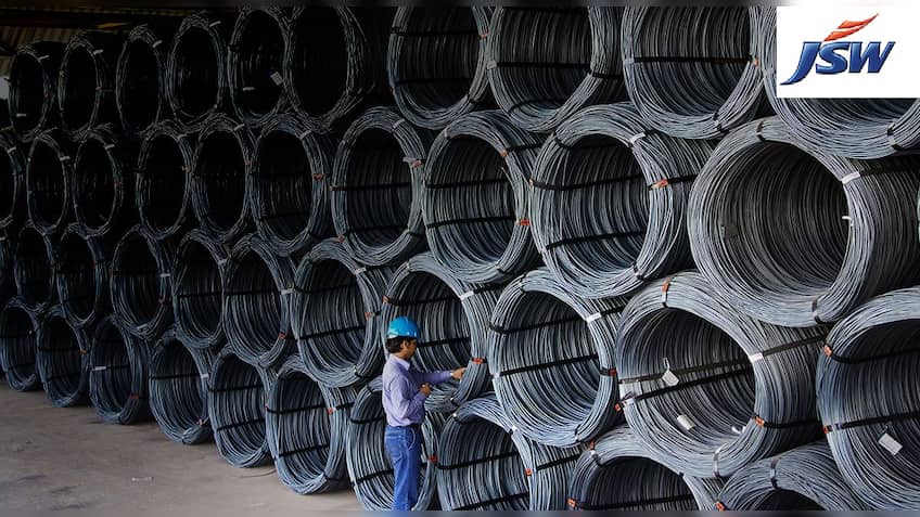 JSW keen to snap up stressed assets, to create $1-billion war chest