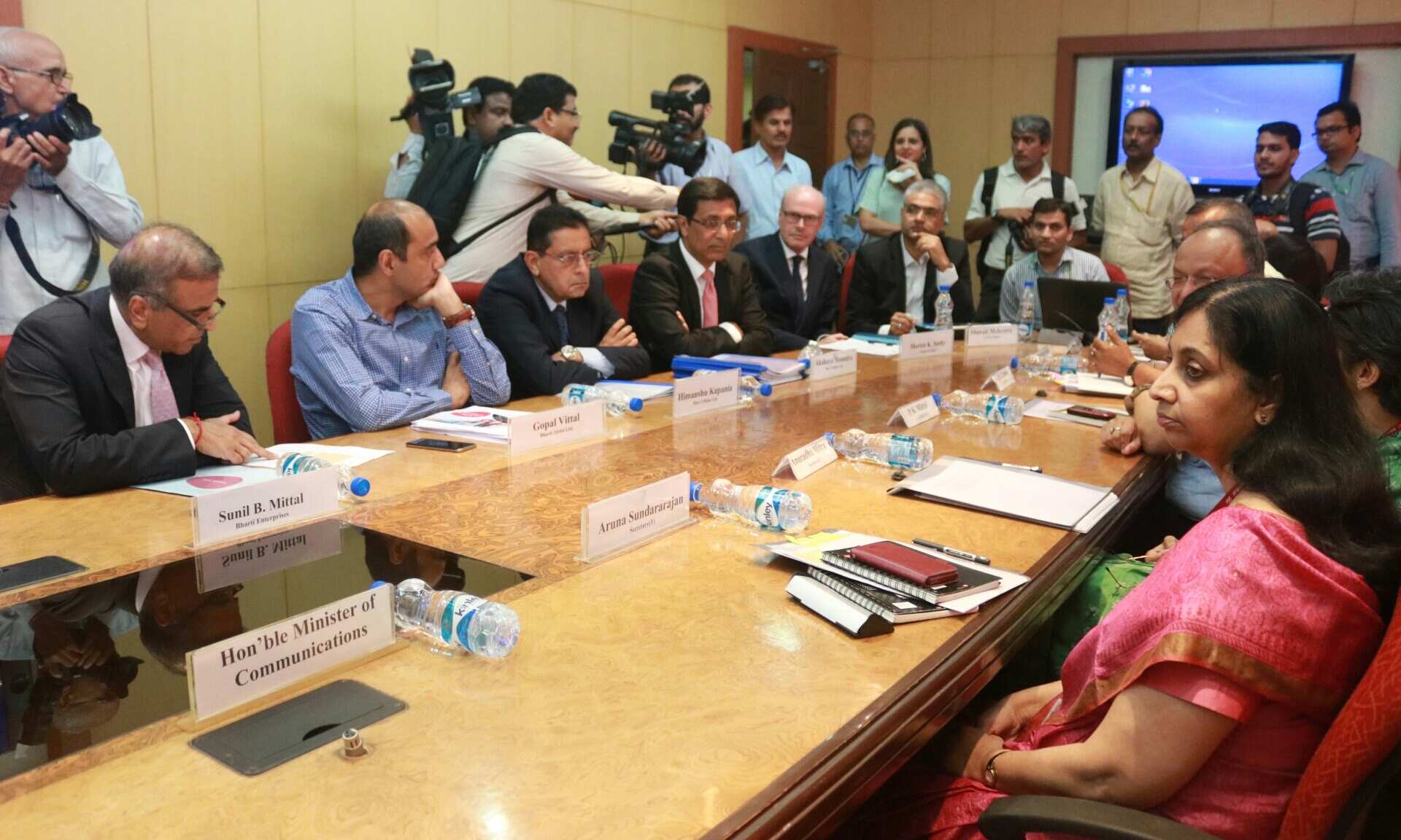 This one chart shows how Reliance Jio brought telecom companies down to their knees