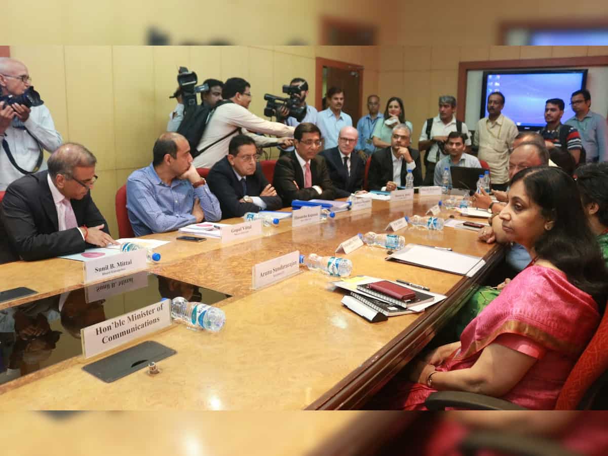 This one chart shows how Reliance Jio brought
