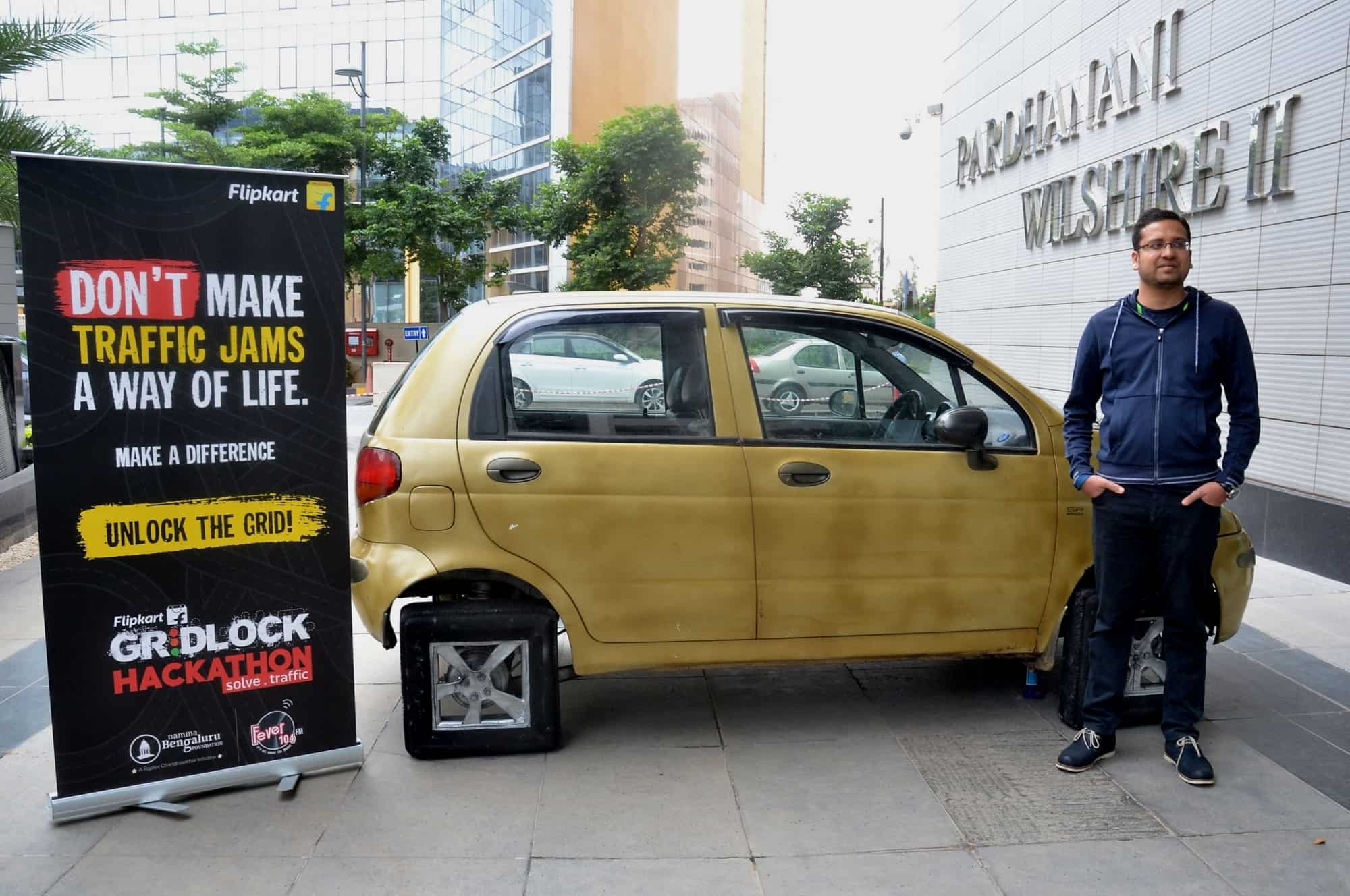 Flipkart gets an edge over Amazon in the fast growing non-metro markets: Report