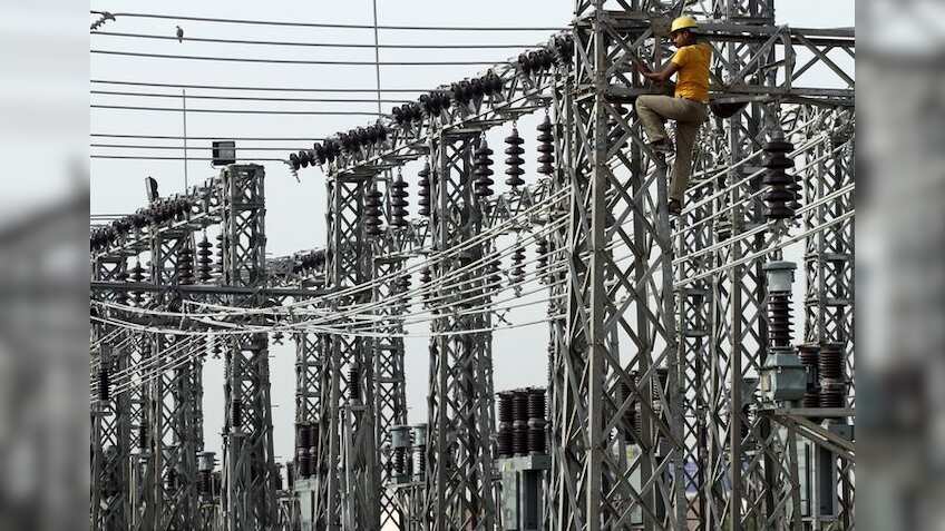 Govt to sell up to 10% of utility NTPC in potential Rs 13,800 crore deal