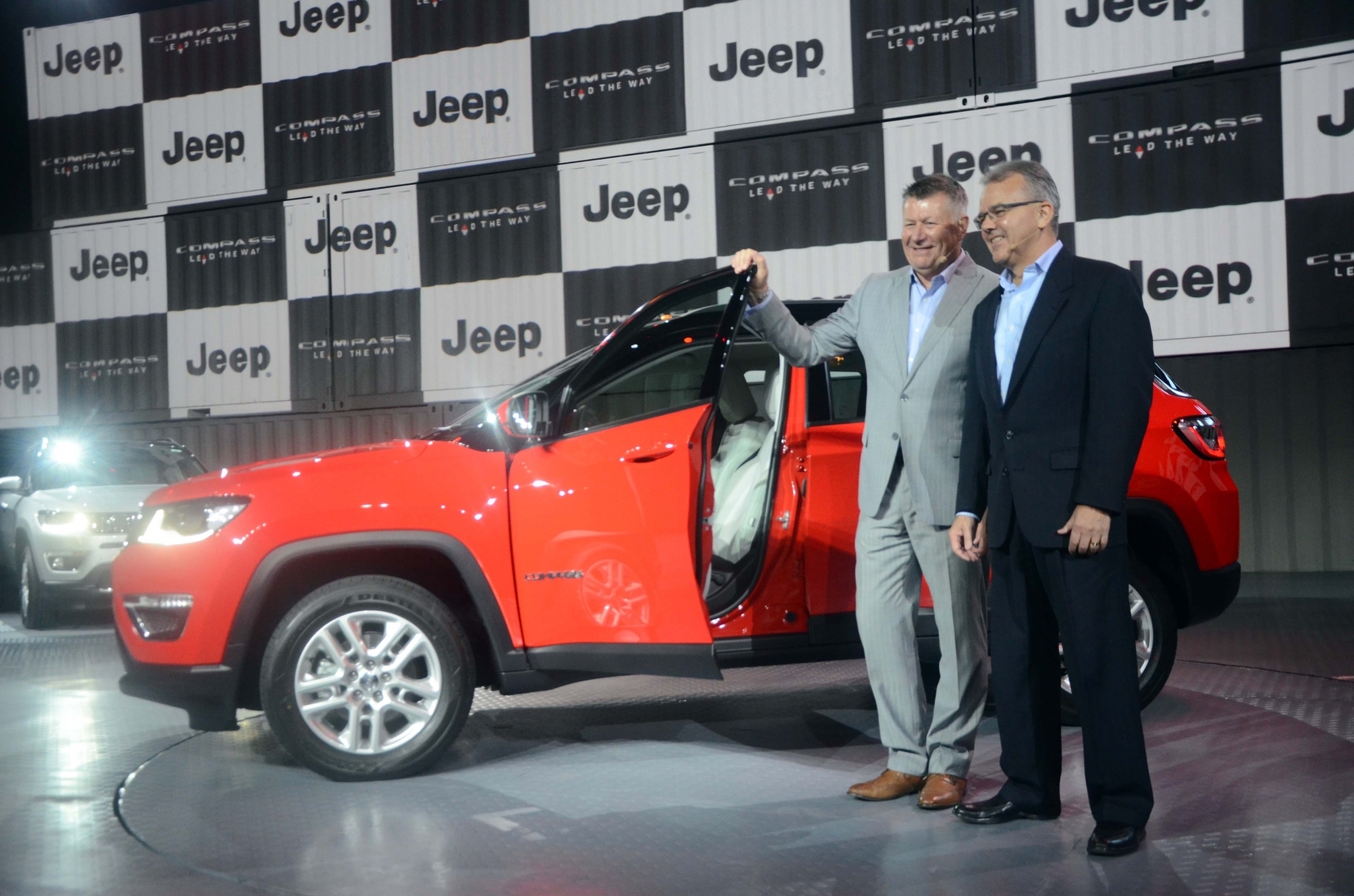 Fiat Chrysler may have a winner in India with Jeep Compass as it touches 10,000 bookings
