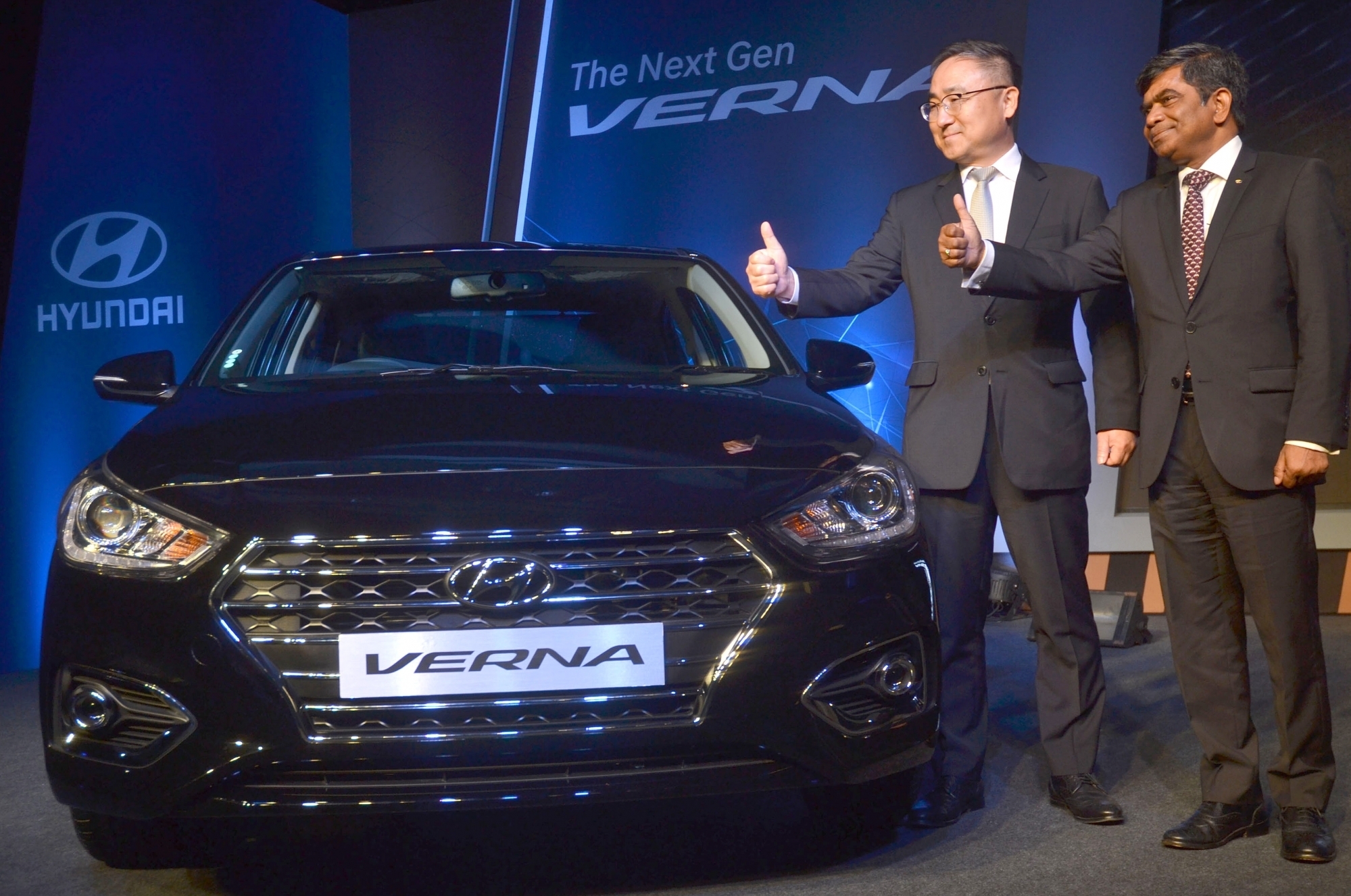 Car manufacturers post mixed sales in August; CV sales make big recovery