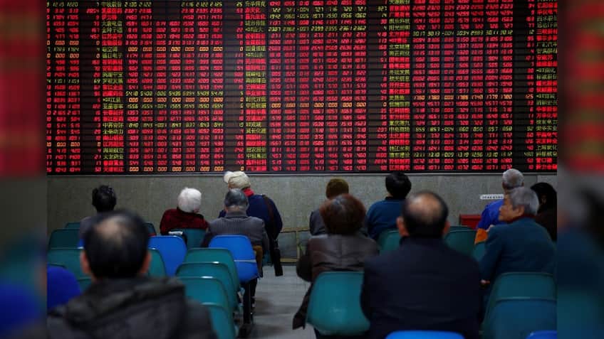 Wall Street's record lifts asian markets to 10-year high